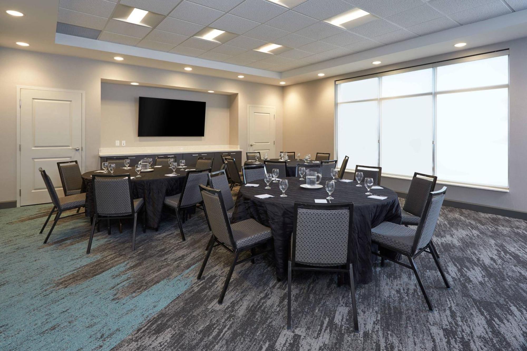 Towneplace Suites By Marriott Hamilton Eksteriør bilde